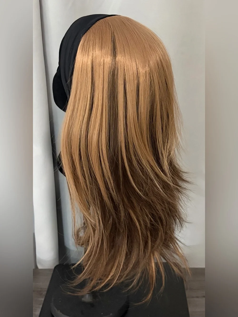 New CHELSEY SMITH CROWN Headband Wig Brunette Carmel Highlights Long Layers